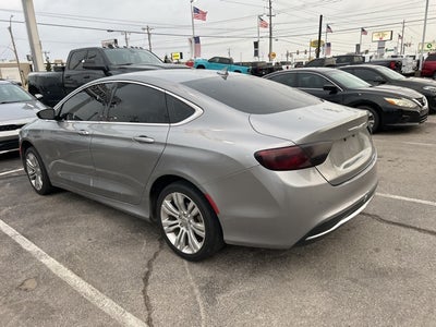 2015 Chrysler 200 Limited