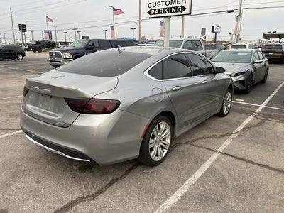 2015 Chrysler 200 Limited