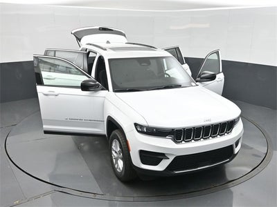 2025 Jeep Grand Cherokee Laredo X