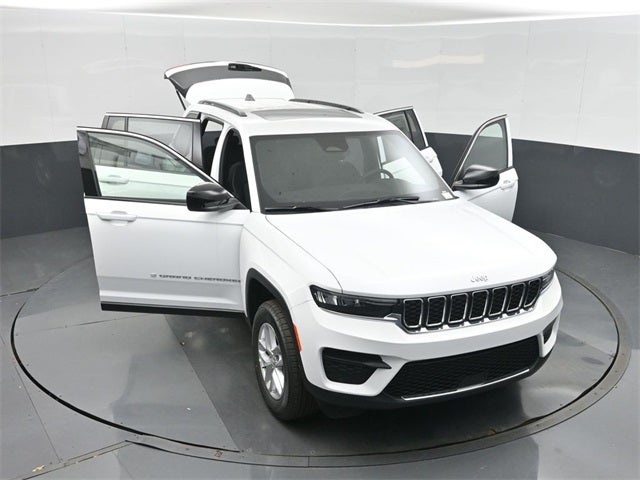 2025 Jeep Grand Cherokee Laredo X