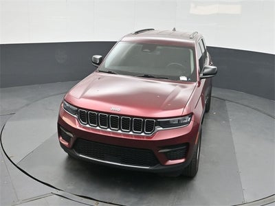 2023 Jeep Grand Cherokee Laredo