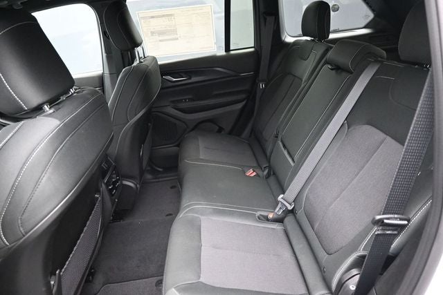 2026 Jeep Grand Cherokee Laredo X