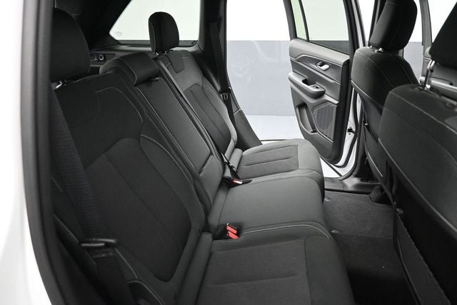 2026 Jeep Grand Cherokee Laredo X