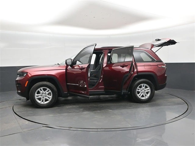 2024 Jeep Grand Cherokee Laredo