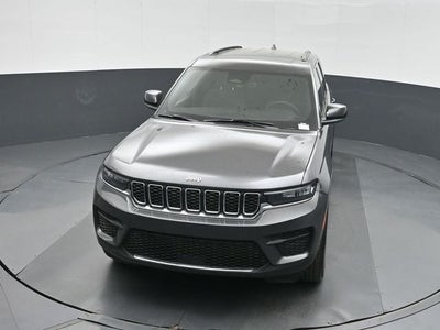 2026 Jeep Grand Cherokee Laredo