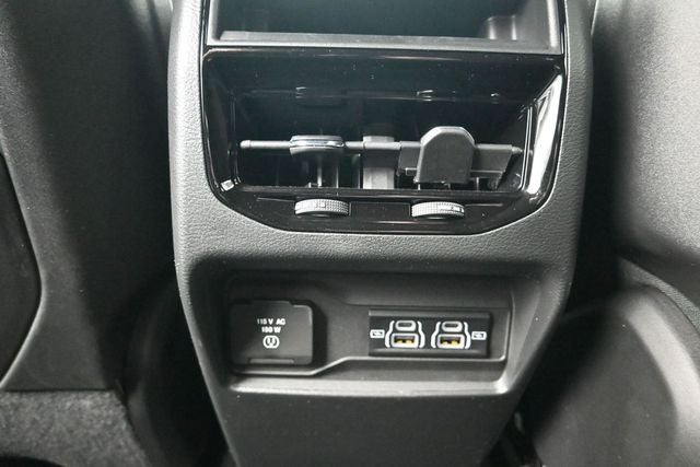 2026 Jeep Grand Cherokee Laredo X