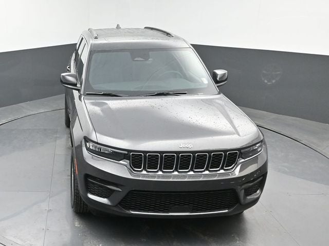 2026 Jeep Grand Cherokee Laredo X
