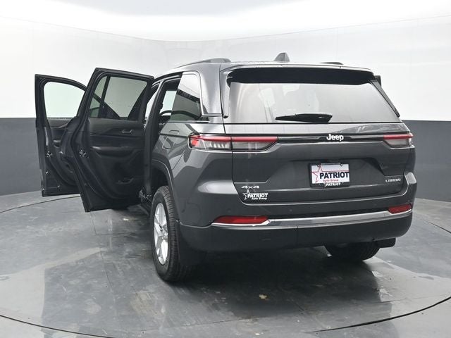 2026 Jeep Grand Cherokee Laredo X