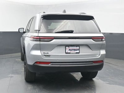 2026 Jeep Grand Cherokee Altitude