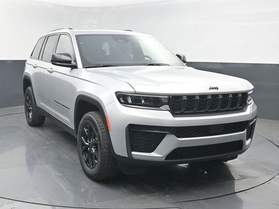 2026 Jeep Grand Cherokee Altitude