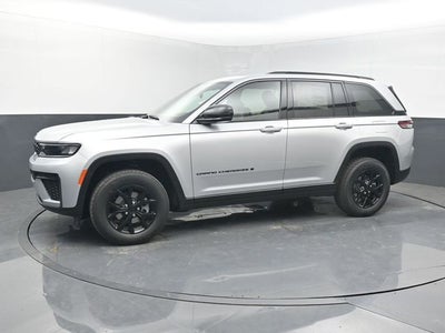 2026 Jeep Grand Cherokee Altitude