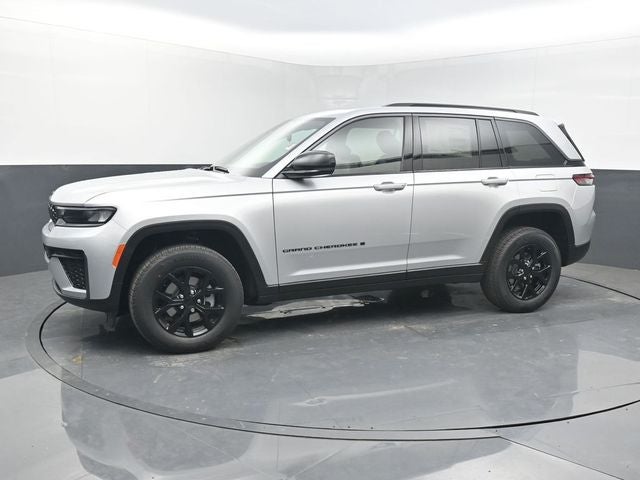 2026 Jeep Grand Cherokee Altitude