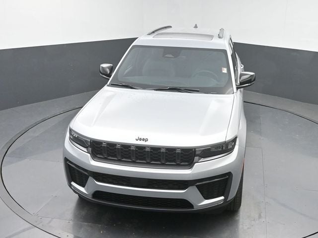 2026 Jeep Grand Cherokee Altitude