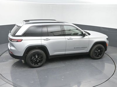 2026 Jeep Grand Cherokee Altitude