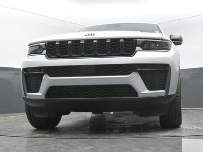 2026 Jeep Grand Cherokee Altitude
