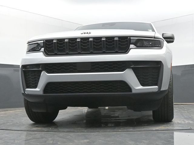 2026 Jeep Grand Cherokee Altitude