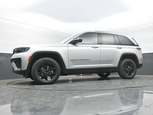 2026 Jeep Grand Cherokee Altitude