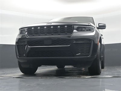 2026 Jeep Grand Cherokee Laredo