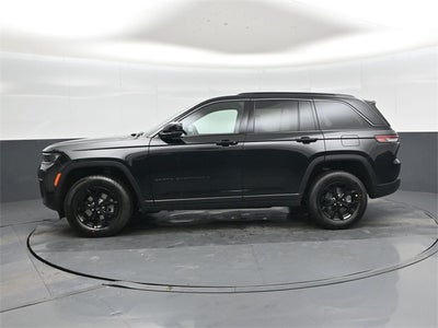 2026 Jeep Grand Cherokee Laredo