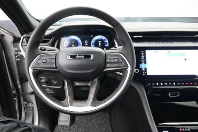 2026 Jeep Grand Cherokee 85th Anniversary Edition