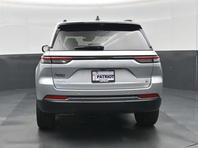 2026 Jeep Grand Cherokee 85th Anniversary Edition