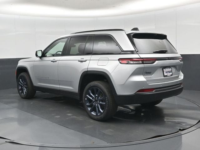 2026 Jeep Grand Cherokee 85th Anniversary Edition