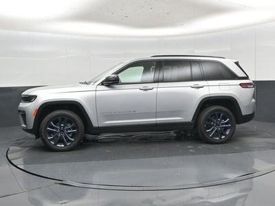 2026 Jeep Grand Cherokee 85th Anniversary Edition