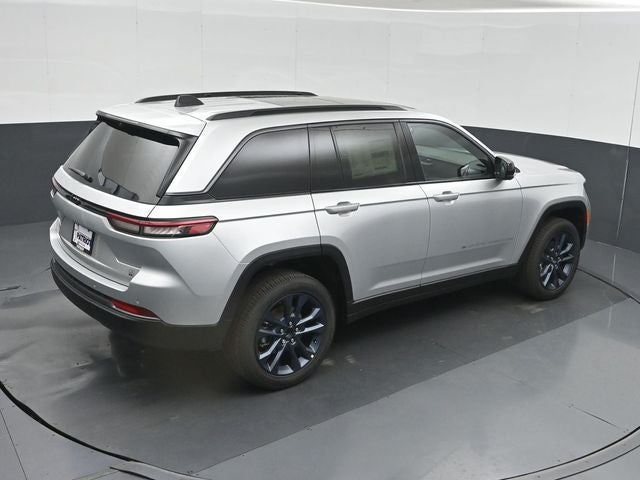 2026 Jeep Grand Cherokee 85th Anniversary Edition