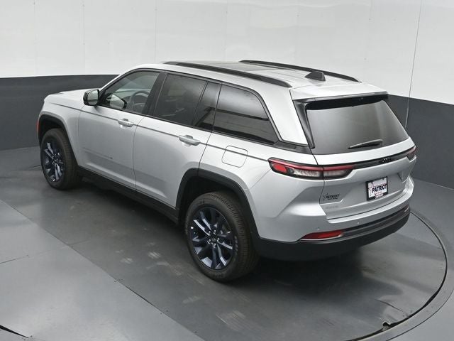 2026 Jeep Grand Cherokee 85th Anniversary Edition