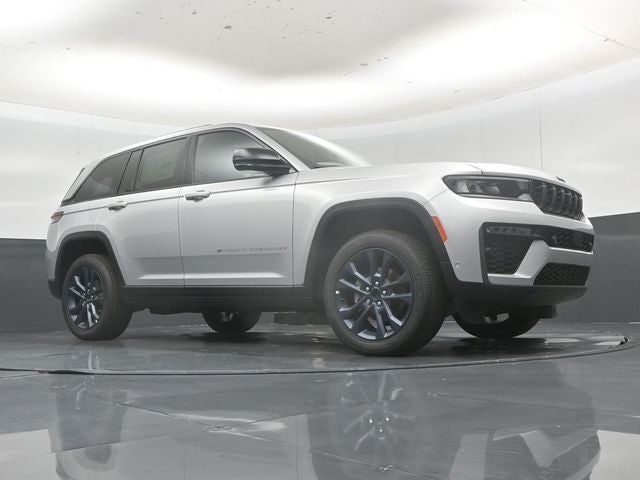2026 Jeep Grand Cherokee 85th Anniversary Edition