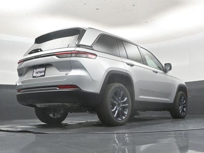 2026 Jeep Grand Cherokee 85th Anniversary Edition