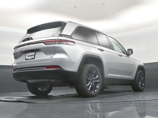 2026 Jeep Grand Cherokee 85th Anniversary Edition