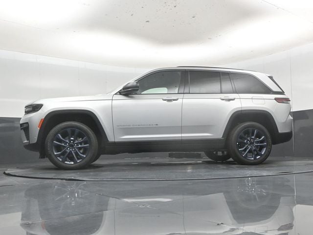 2026 Jeep Grand Cherokee 85th Anniversary Edition