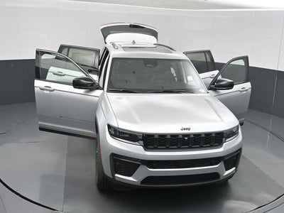 2026 Jeep Grand Cherokee 85th Anniversary Edition