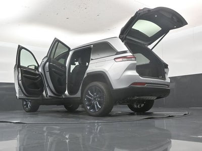 2026 Jeep Grand Cherokee 85th Anniversary Edition