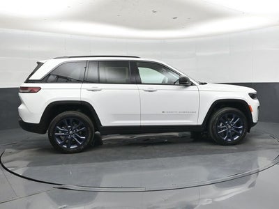 2026 Jeep Grand Cherokee 85th Anniversary Edition