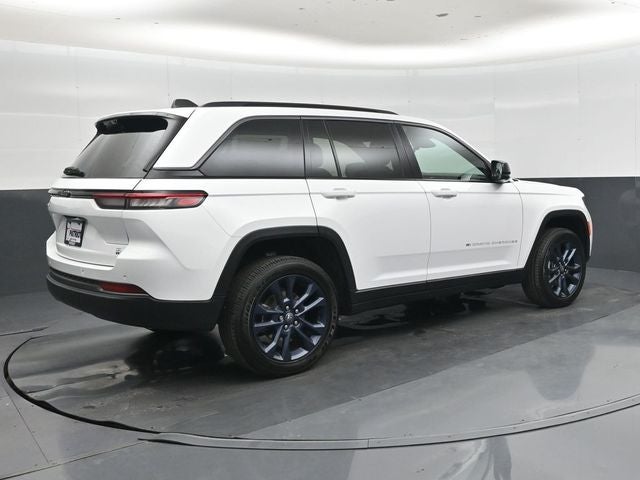 2026 Jeep Grand Cherokee 85th Anniversary Edition