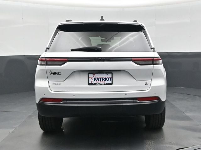 2026 Jeep Grand Cherokee 85th Anniversary Edition