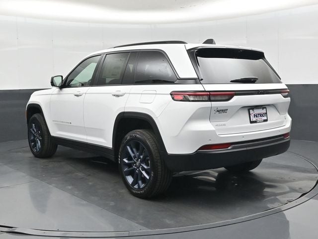 2026 Jeep Grand Cherokee 85th Anniversary Edition