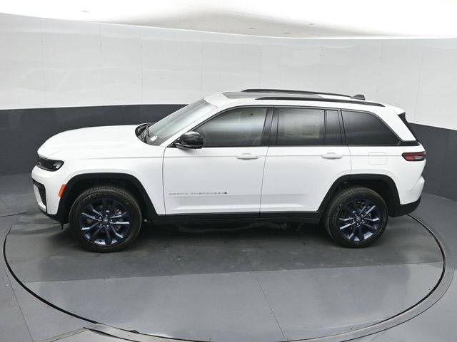 2026 Jeep Grand Cherokee 85th Anniversary Edition