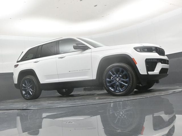 2026 Jeep Grand Cherokee 85th Anniversary Edition