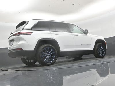2026 Jeep Grand Cherokee 85th Anniversary Edition