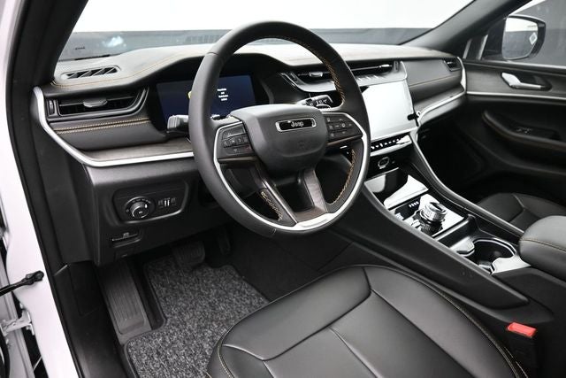 2026 Jeep Grand Cherokee 85th Anniversary Edition