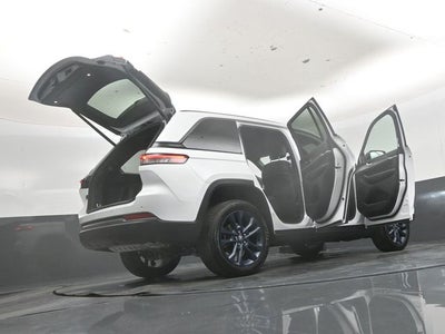 2026 Jeep Grand Cherokee 85th Anniversary Edition