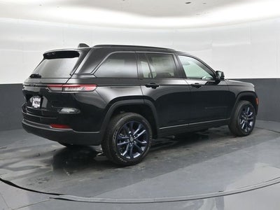 2026 Jeep Grand Cherokee 85th Anniversary Edition