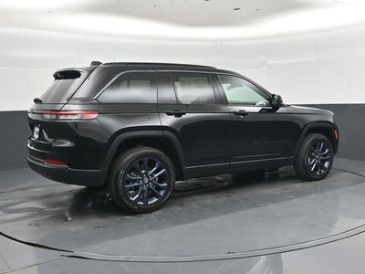 2026 Jeep Grand Cherokee 85th Anniversary Edition