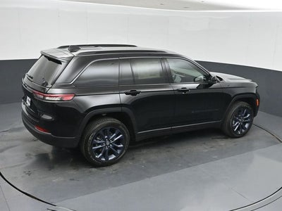 2026 Jeep Grand Cherokee 85th Anniversary Edition