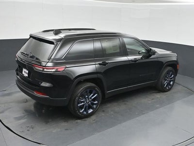 2026 Jeep Grand Cherokee 85th Anniversary Edition