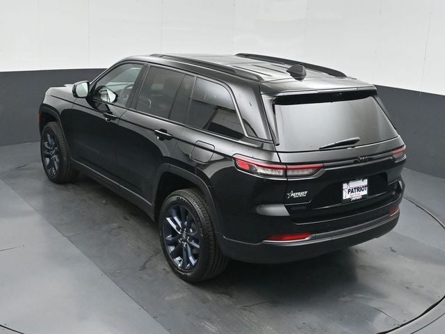 2026 Jeep Grand Cherokee 85th Anniversary Edition