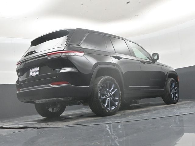 2026 Jeep Grand Cherokee 85th Anniversary Edition